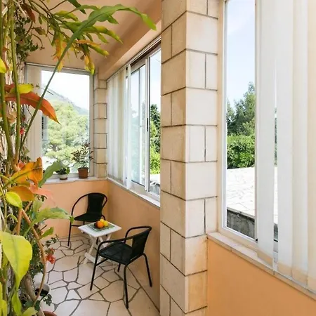 Yellow - Double With Balcony Dubrovnik